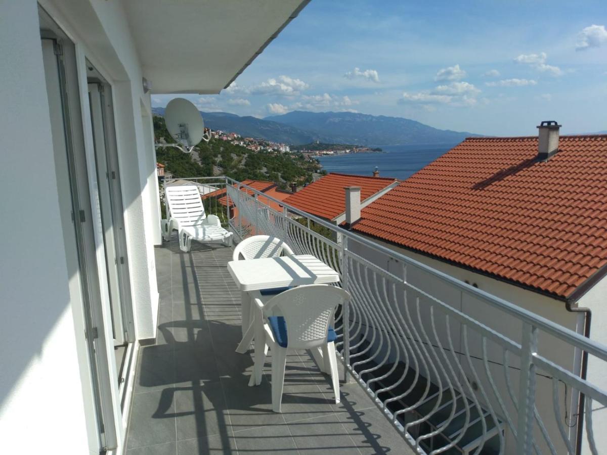 Sea Side App Apartment Vratarusa Luaran gambar